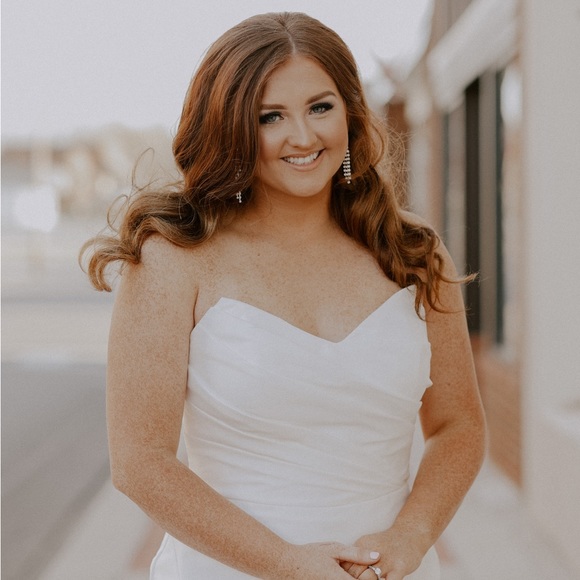 Meet your Posher, Aliyah - Picture 1 of 1